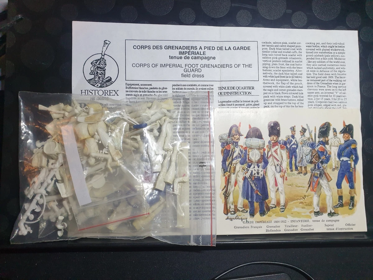 Soldat Plastique 4 Tambours - Génie De La Garde Empire - Échelle 1:32 (60mm) - Marque Starlux - Occasion