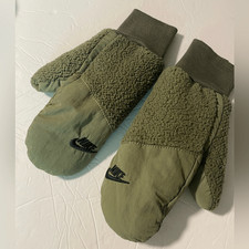 Nike women  s faux fur fleece lined sherpa nylon army green mittens XS