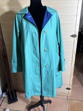 Vintage London Fog Size 6REG Long Coat. Knee Length