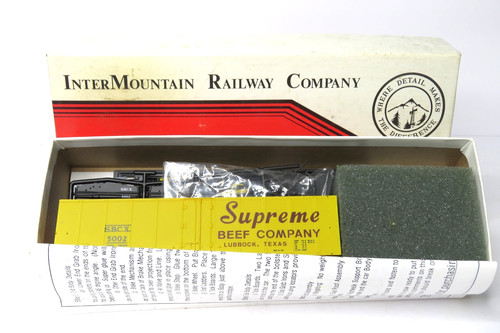 HO 40' REEFER SUPREME BEEF COMPANY S.B.C.X. 5002 KIT INTERMOUNTAIN SIN CONSTRUIR L-551 | Zustand: Used