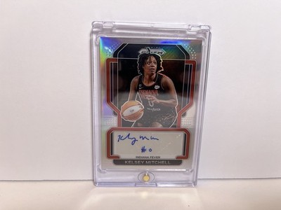 2022 Panini WNBA Prizm KELSEY MITCHELL Signatures Auto #SG-KML Indiana Fever