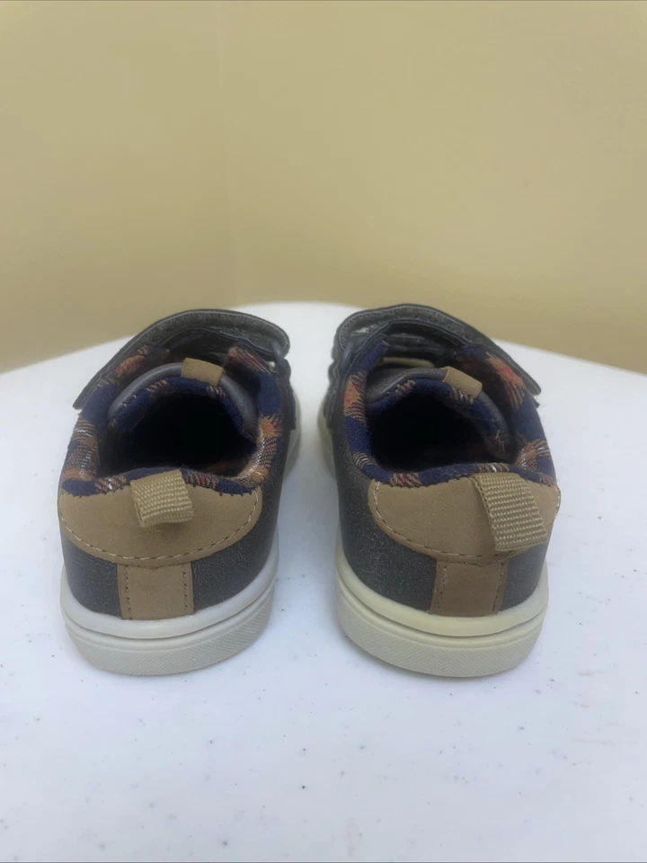 Carters Toddler Boy Shoes Taupe Grey Brown Size 5 - Image 4 of 4