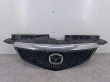 Calandre Mazda MPV