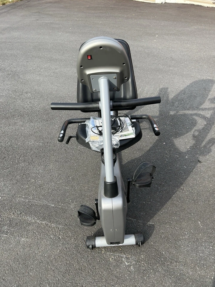 Bicicleta reclinada Vision Fitness R1500* Foto 2 de 3