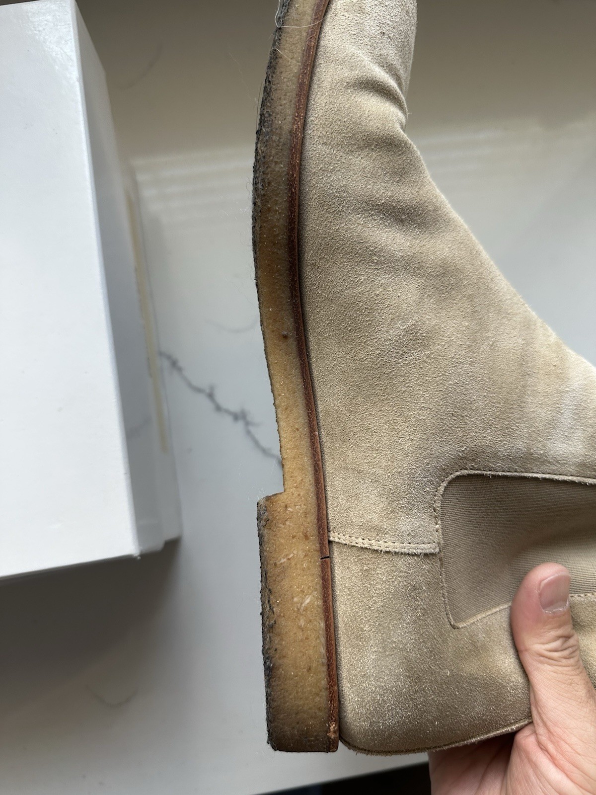 SAOLA Stivali Chelsea Common Projects taglia EU43 beige scamosciati suola crepe