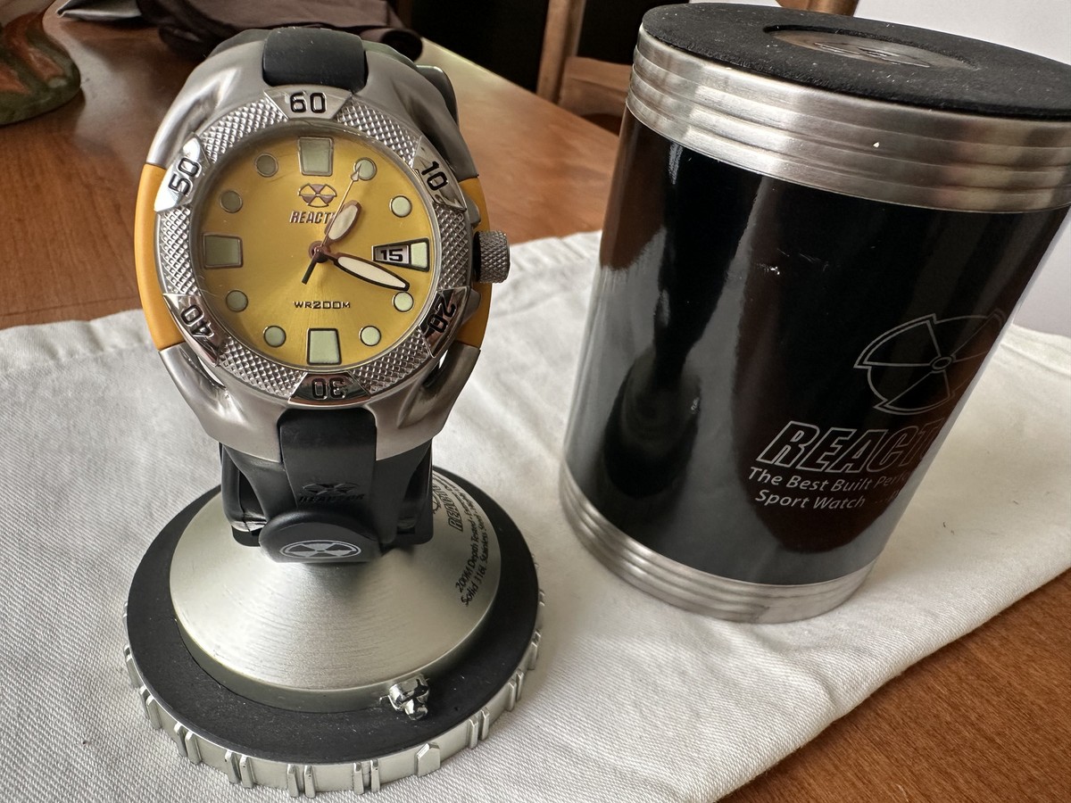 NEW! Reactor HEAVY WATER 71807 Stainless/Rubber Watch Diver  display picture 2