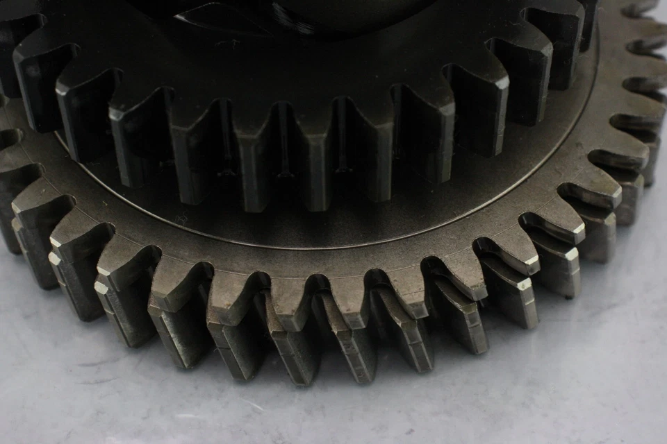 2013 Victory Judge Primary Crankshaft Gear Assembly 7,000 miles - Image 4 of 4