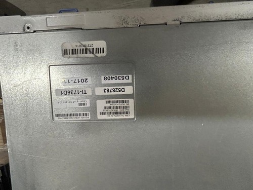 CISCO UCSC-C220-M5SX with 2 x Xeon bronze intel 3106 128GB RAM 2 DRIVE 120GB SS - Picture 7 of 7