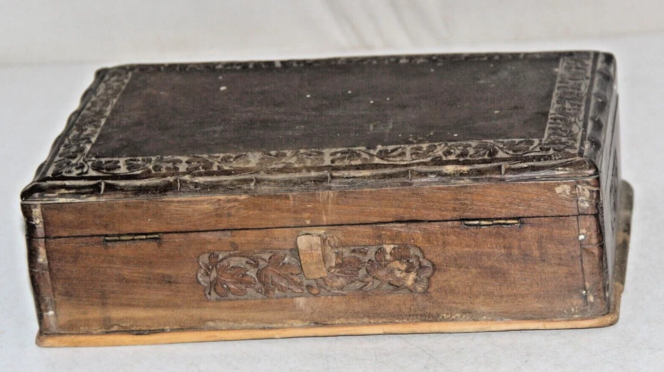1800 Vintage Wooden Money Box/Jewelry BOX Handcrafted Old Original 10992 - Image 2 of 4