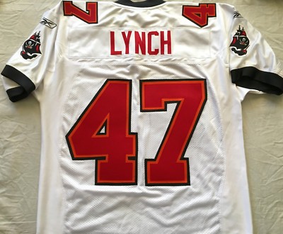 john lynch buccaneers jersey