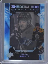 2018-19 SPx Shadow Box Rookies Photo Variant Silver Tier 1 Ryan Donato Auto 9yx