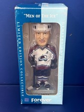 NHL BOBBLE HEAD COLORADO AVALANCHE 2001 ADAM FOOTE #52 FOREVER COLL (1001566-17)