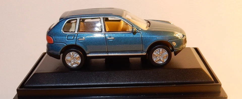 Micro Metal Die Cast Schuco Ho 1/87 Porsche Cayenne Turbo Blu Metal No Box - Immagine 3 di 4