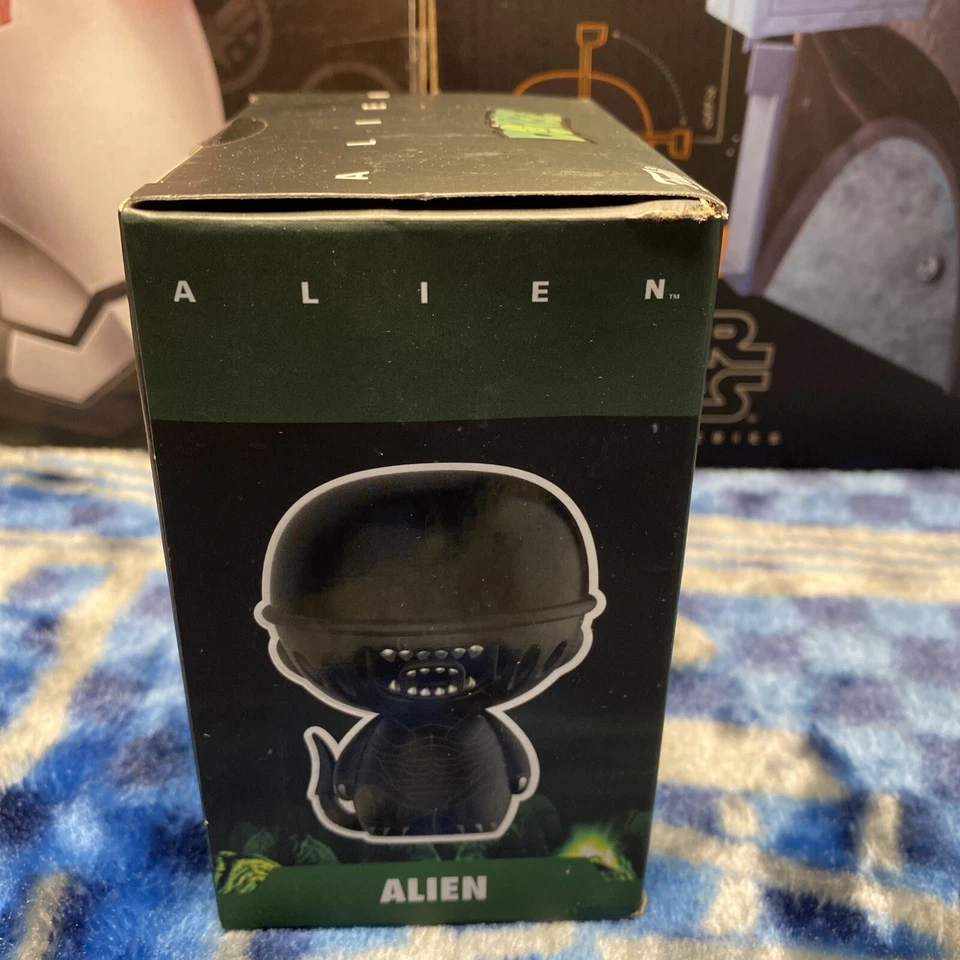 Funko Dorbz - ALIEN - #398 Foto 4 de 4