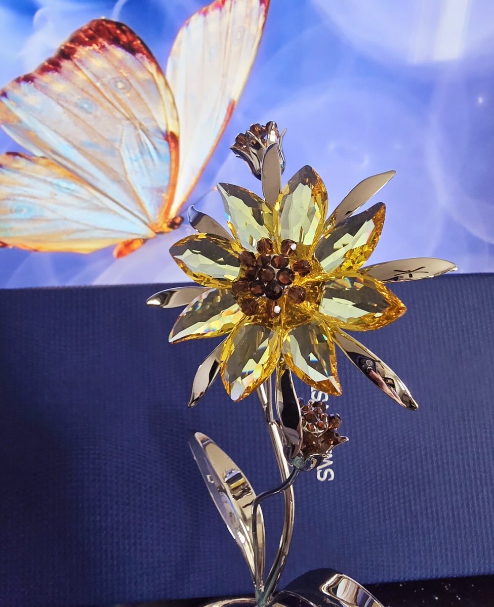 Swarovski Crystal Darigold, Light Topaz Flower Figurine Swarovski Crystal Darigold, Light Topaz Flower Figurine