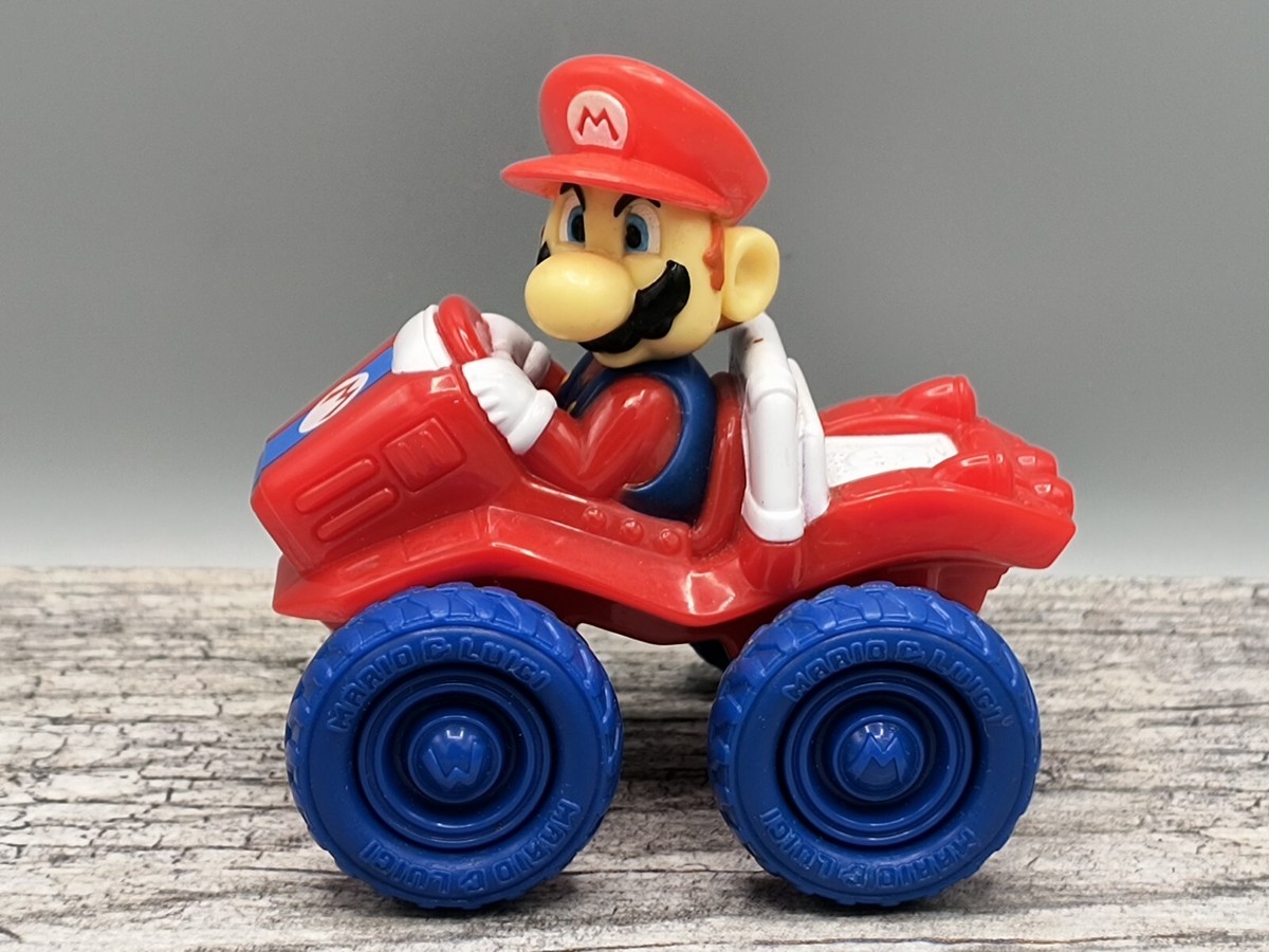 Nintendo SUPER MARIO KART DOUBLE DASH 2004 Mario Car