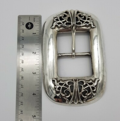 chrome belt buckle