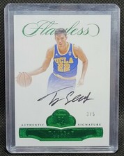 T.J. Leaf 2017-18 Flawless Collegiate Green # /5 On Card Auto OKC Thunder