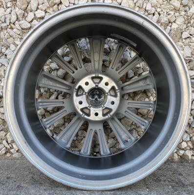 RLA Q5000様 INFINITI Q50 2018-2022 Factory OEM Wheel 18