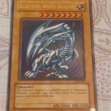 Konami Yu-Gi-Oh Blue-Eyes White Dragon SDK-001 Ultra Rare Unlimited 3000/2500