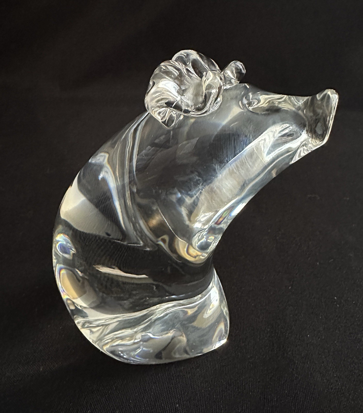 VINTAGE STEUBEN CRYSTAL PIG LLOYD ATKINS FIGURINE PAPERWEIGHT HAND COOLER 4-1/2"
