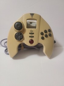 Quantum Fighter Remote Controller for Sega Dreamcast Completely Yellowed Front