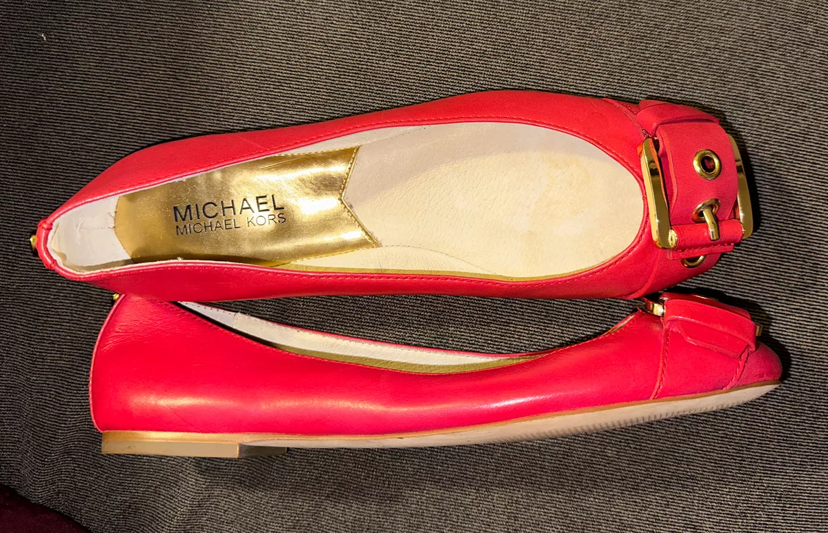Red michael kors flats deals