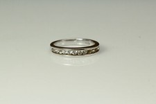 925 Sterling Silver Clear Stones in Band Ring Size 7, 2.7 grams RIN9193 