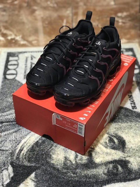 Nike Air Vapormax Plus Menâs Size 8.5 Black Noble Red 924453-021 No Lid | eBay