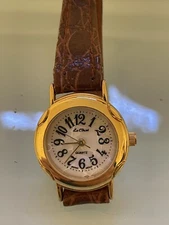 New LeChat Watch Analog Gold Color