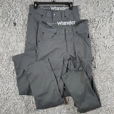 Wrangler ATG Cliff Side Utility Pants Bundle of Two Men's Size 30/30 Gray Cargo