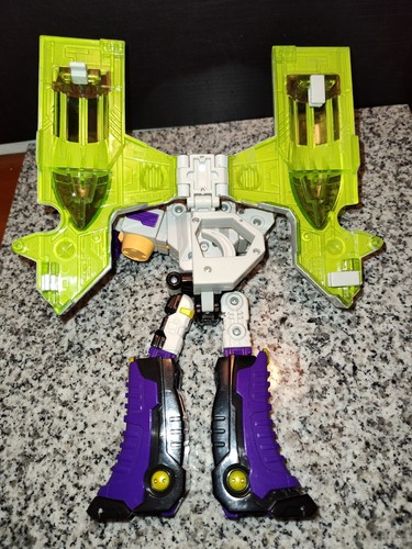 Figura de acción Transformers Classics Megatron 2006. Hasbro. Brazo y cañón faltantes - Imagen 3 de 19
