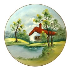 Ancienne assiette de collection cabane boisée décorée peinte à la main Japon années 50 8"