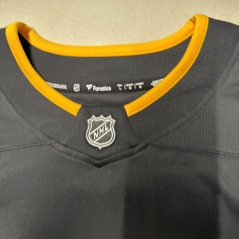 Camiseta deportiva Karlsson de los Pittsburgh Penguins #65 Foto 3 de 4