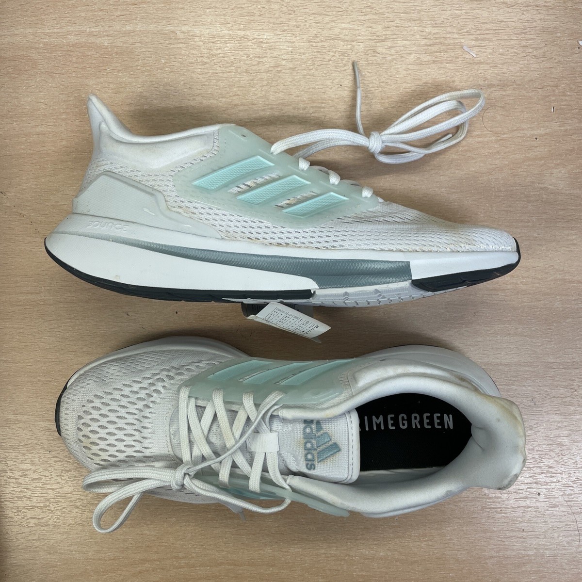 adidas EQ21 Run Womens Shoes Size UK7 (RRP £80)