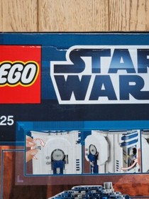 Lego Star Wars 10225 R2-D2 Collector NEW and Sealed.