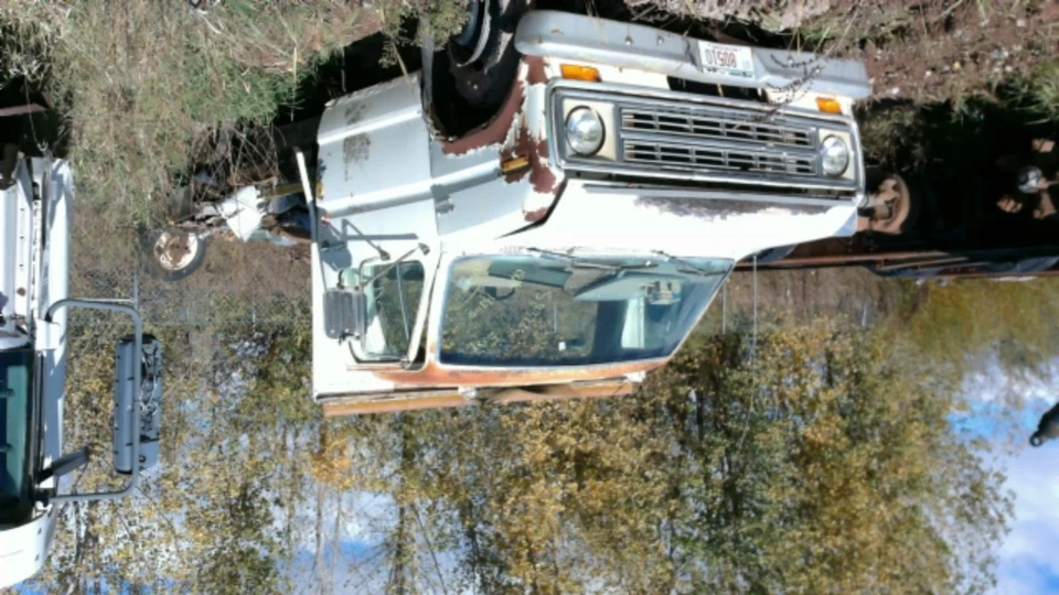 Driver Left Front Window Regulator Manual Fits 75-91 FORD E150 VAN 4329172 - Image 2 of 4