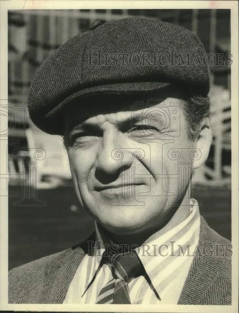 1977 Press Photo Actor Ed Flanders in "The Amazing Howard Hughes" on CBS TV - 画像1/2