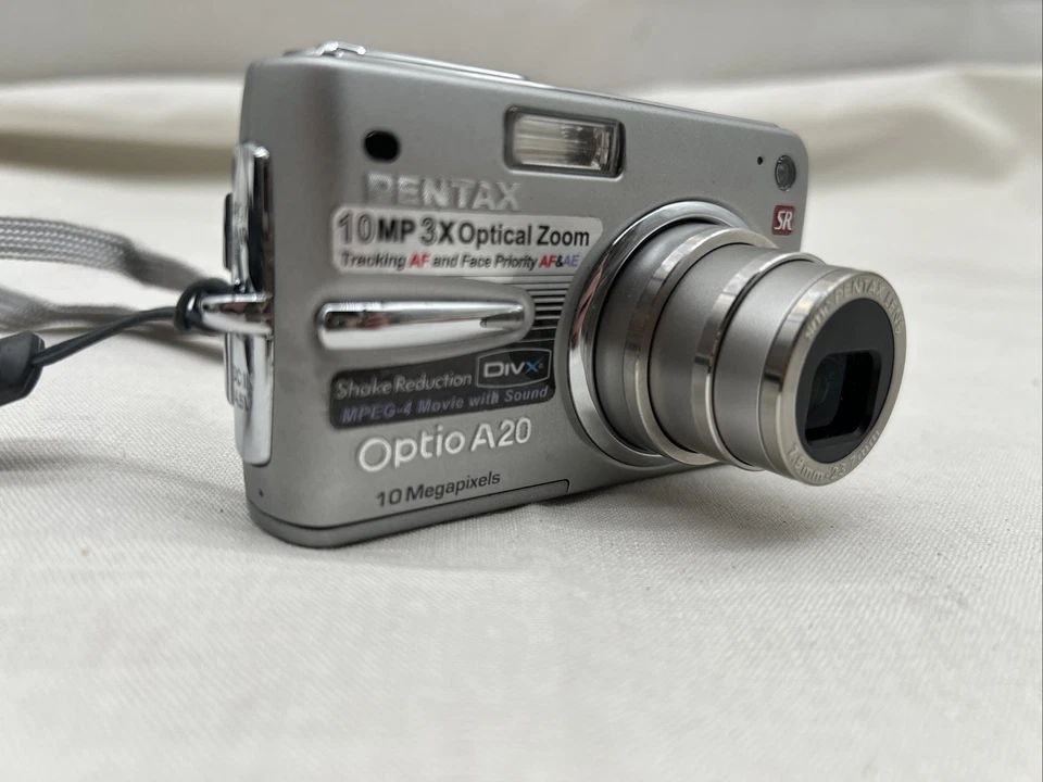 Pentax Optio A20 – Digitalkamera – Silber – 10 Megapixels - Bild 4 von 4