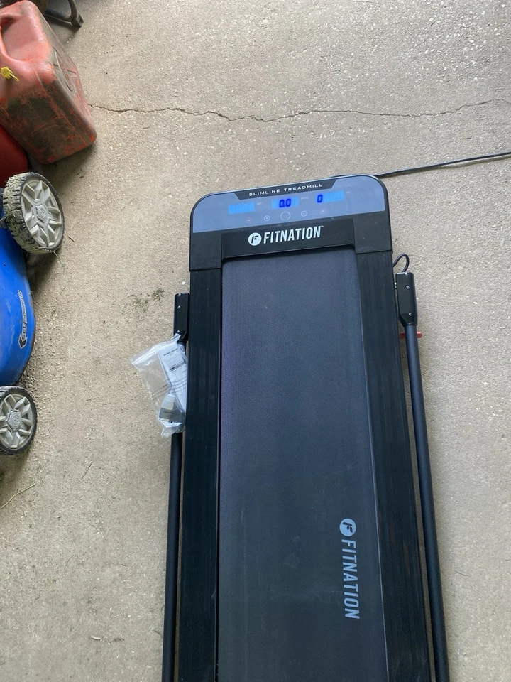 Nueva Cinta de Correr Slimline Fitness Negra, Viene con Aceite Manual y Lubricante Foto 2 de 3