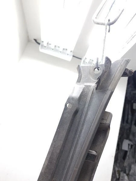 Panel de ventilación de capó Lexus LS460 2007 2008 Foto 3 de 4