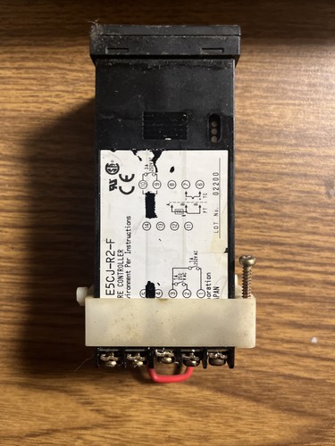 Omron E5CJ-R2-F Temperature Controller 100-240V-AC *untested* - Picture 5 of 7