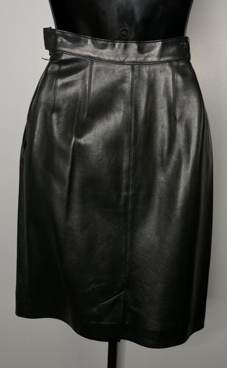 Gonna Yves Saint Laurent Rive Gauche nera 100% pelle taglia 34 Francia