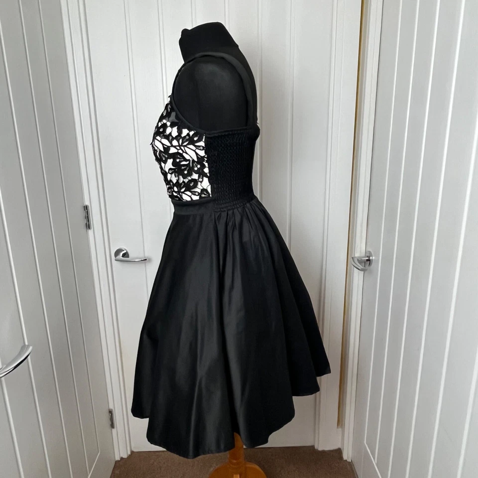 Vestido de noche de fiesta negro y plateado QUIZ - talla 8 - fiesta con cuentas y lentejuelas Foto 3 de 4