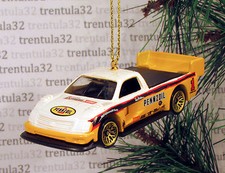 PENZOIL TOYOTA PIKES PEAK TACOMA WHITE RACE T...