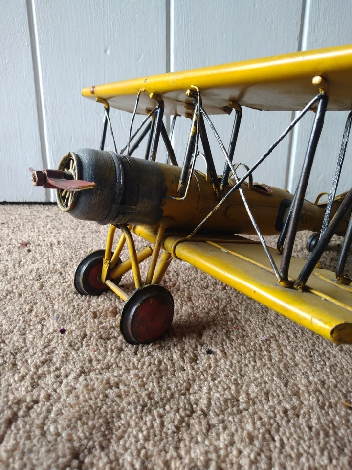 DE COLECCIÓN K3215 Metal Cheung Británico Segunda Guerra Mundial Militar Tutor Biplano Exhibición Decoración 21xx Foto 2 de 4