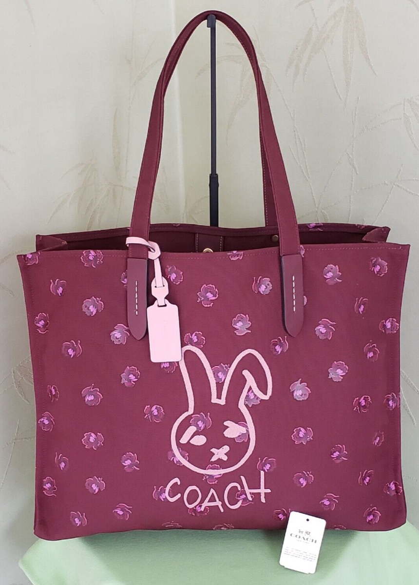 トートバッグ coach Bunny Graphic Snap Closure Large Canvas Tote 42 CF926 COACH LUNAR NEW YEAR TOTE 42 WITH RABBIT PRINT:NWT CF926 | eBay
