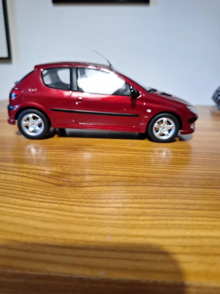 peugeot 206 S 16 Ottomobile 1 /18 - Immagine 3 di 4