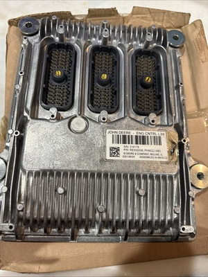 #ad John Deere OEM RE555539 L34 Air Cooled Engine Controller NEW $760.00