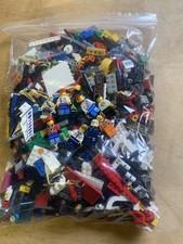 Lego -  selection of Lego with Mini figures L7
